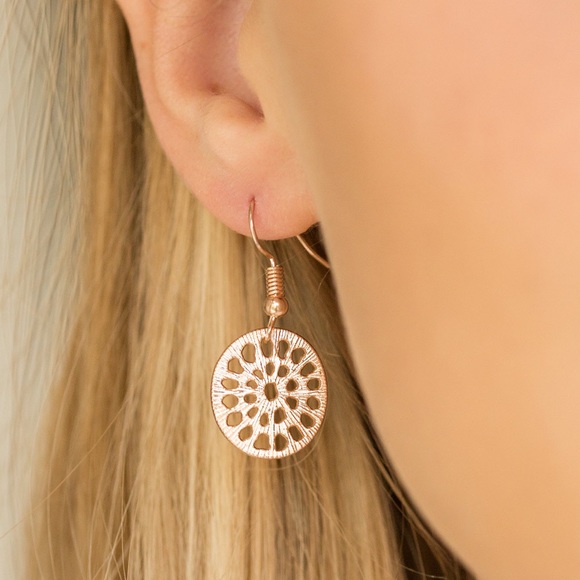 Robin Renees Bling House - Picture 14 of 14